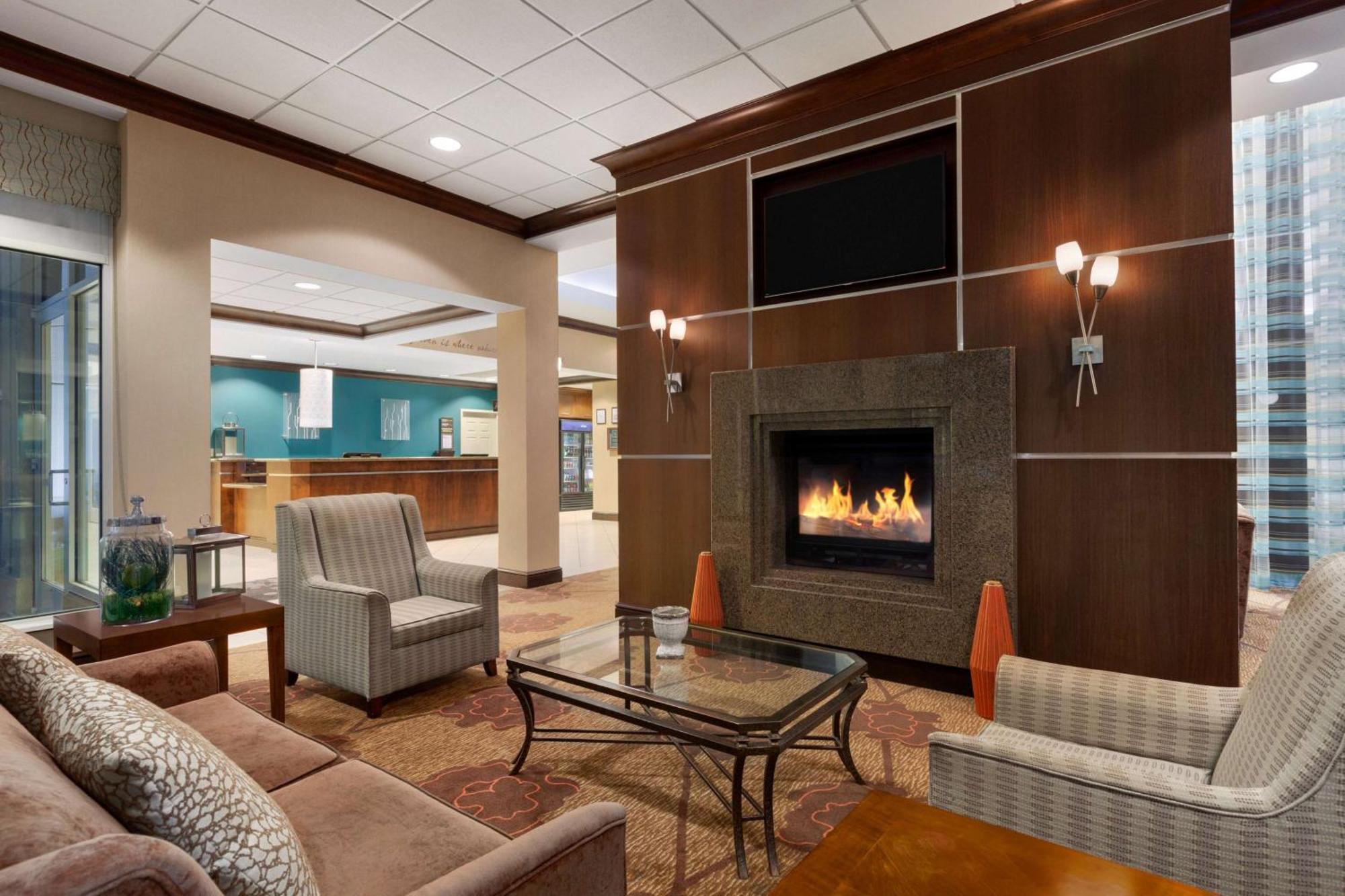 Hilton Garden Inn Dulles North Ashburn Exterior foto